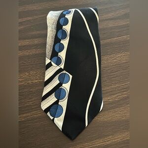 L’Homme Men's 100% Silk Tie Blue Black and White Geometric Pattern